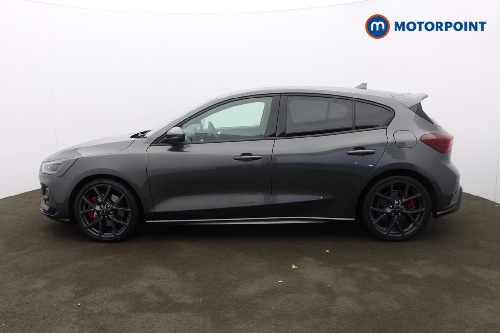 Ford Focus ST Manual Petrol Hatchback - Stock Number (1596225) - Passenger side
