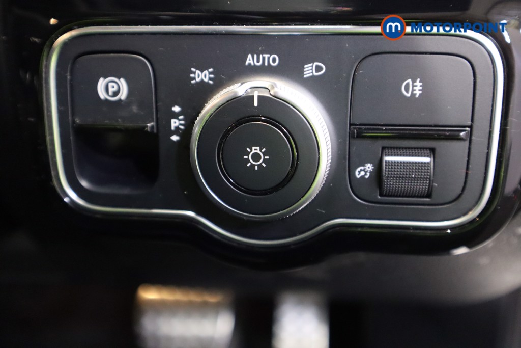 Mercedes-Benz CLA Amg Line Automatic Petrol Plug-In Hybrid Coupe - Stock Number (1596283) - 15th supplementary image