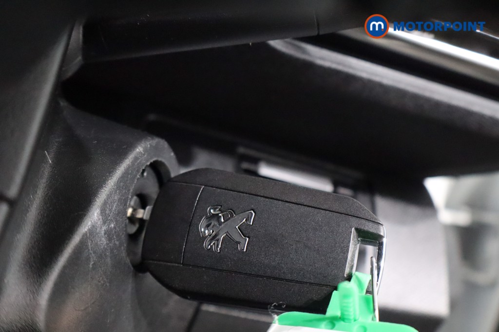 Peugeot 3008 Gt Line Automatic Diesel SUV - Stock Number (1596308) - 13th supplementary image