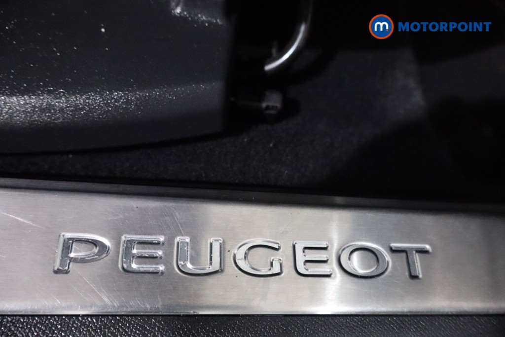 Peugeot 3008 Gt Line Automatic Diesel SUV - Stock Number (1596308) - 23rd supplementary image