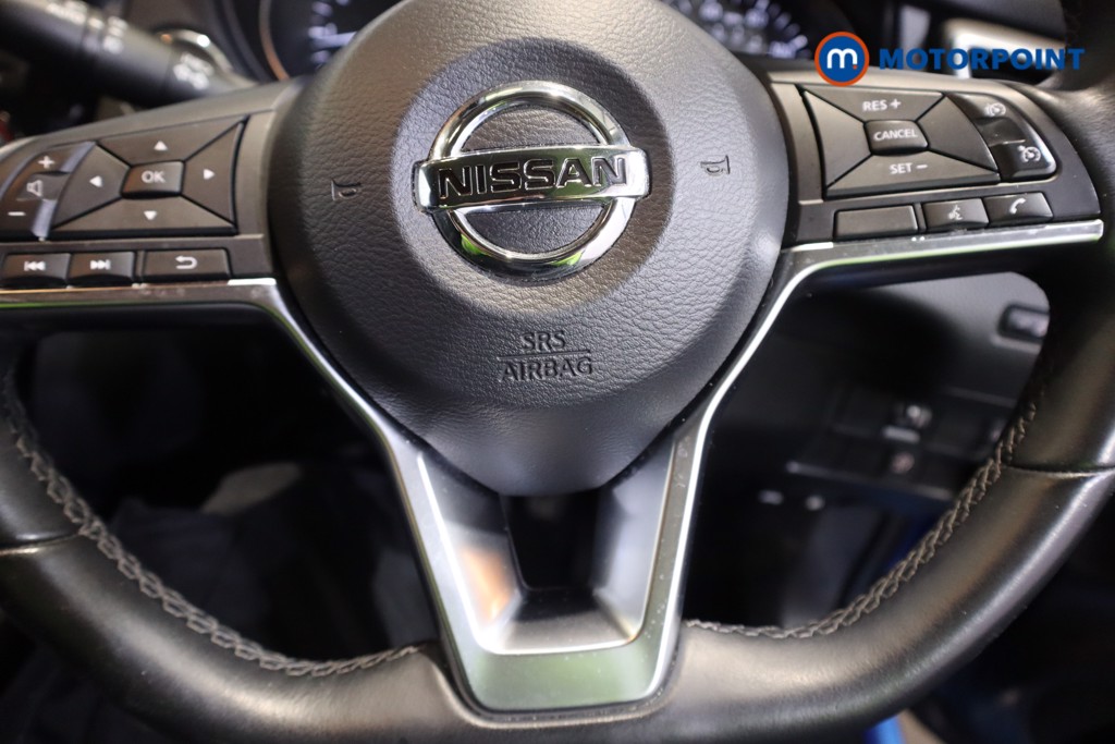 Nissan Qashqai N-Connecta Manual Petrol SUV - Stock Number (1596586) - 7th supplementary image