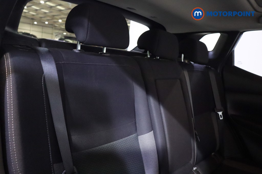 Nissan Qashqai N-Connecta Manual Petrol SUV - Stock Number (1596586) - 20th supplementary image