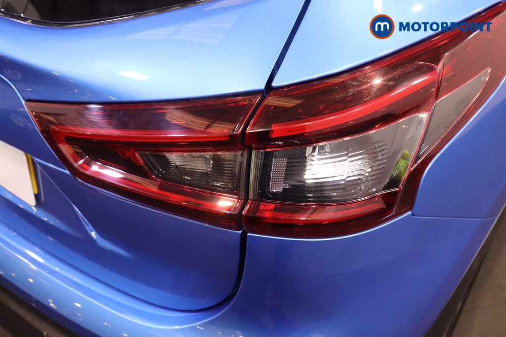 Nissan Qashqai N-Connecta Manual Petrol SUV - Stock Number (1596586) - 30th supplementary image