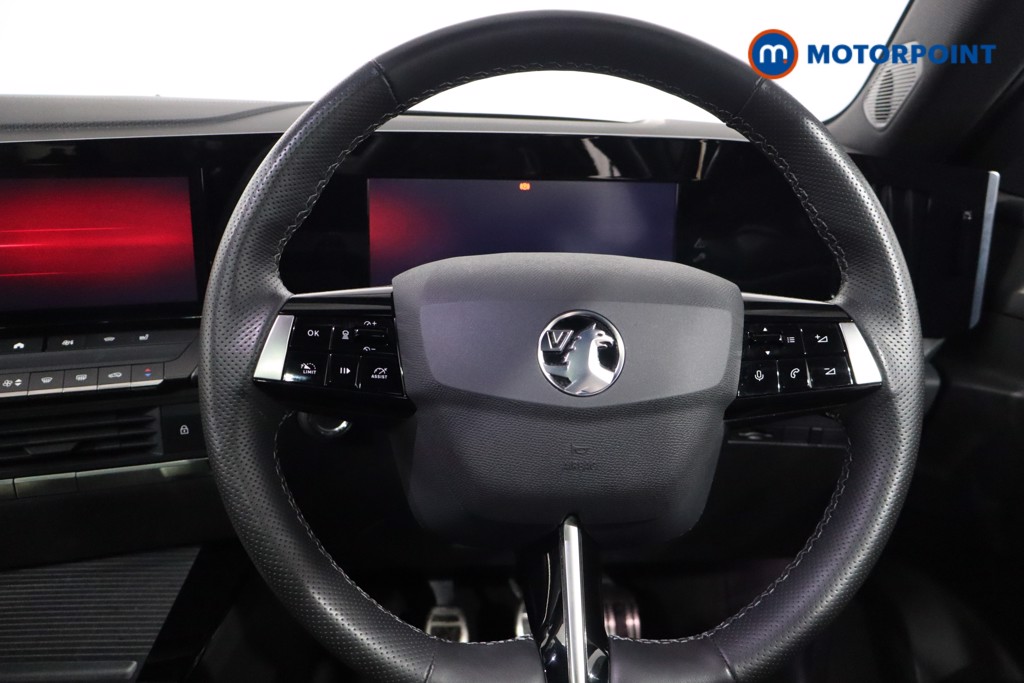 Vauxhall Astra Ultimate Manual Petrol Hatchback - Stock Number (1596758) - 6th supplementary image