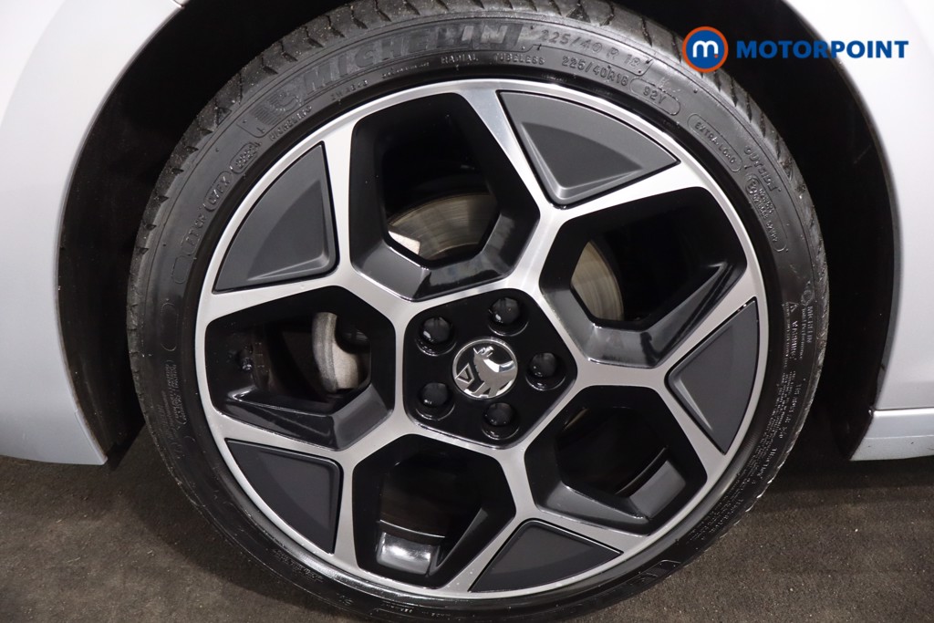 Vauxhall Astra Ultimate Manual Petrol Hatchback - Stock Number (1596758) - 11th supplementary image