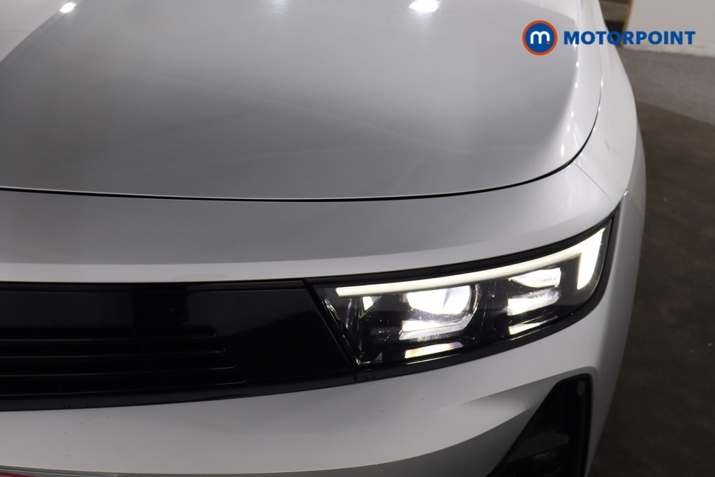 Vauxhall Astra Ultimate Manual Petrol Hatchback - Stock Number (1596758) - 30th supplementary image