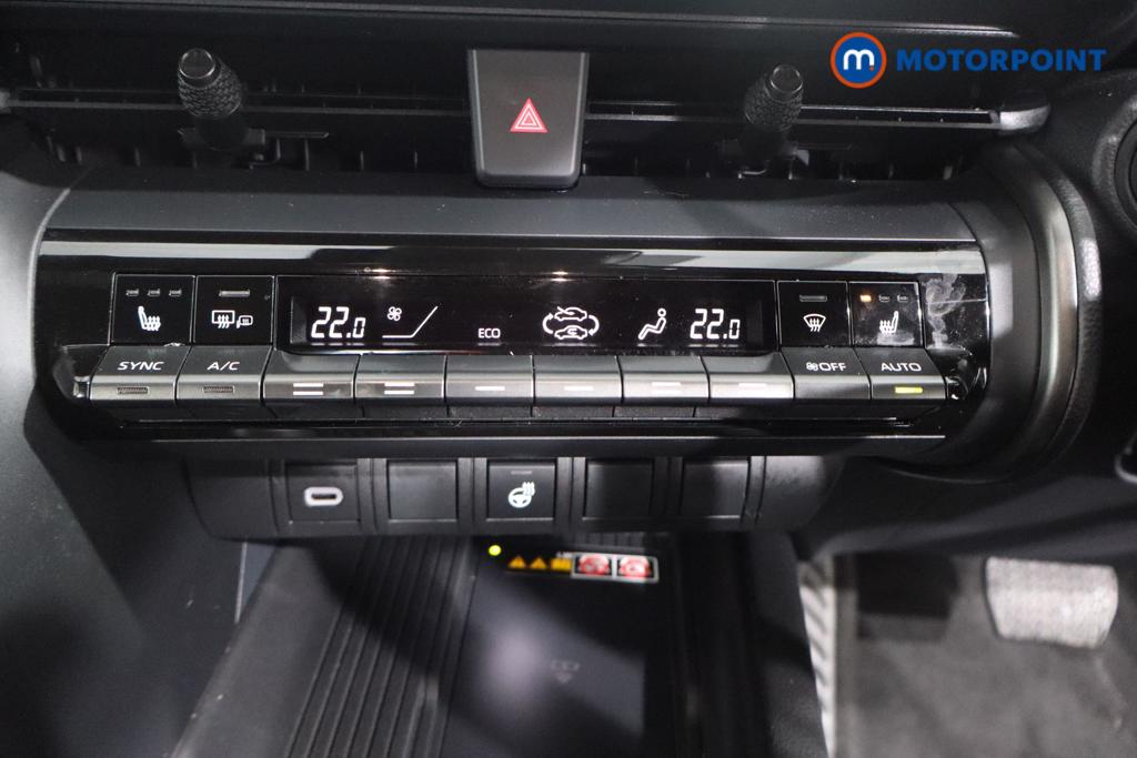 Toyota C-Hr Design Automatic Petrol Plug-In Hybrid SUV - Stock Number (1572726) - 4th supplementary image