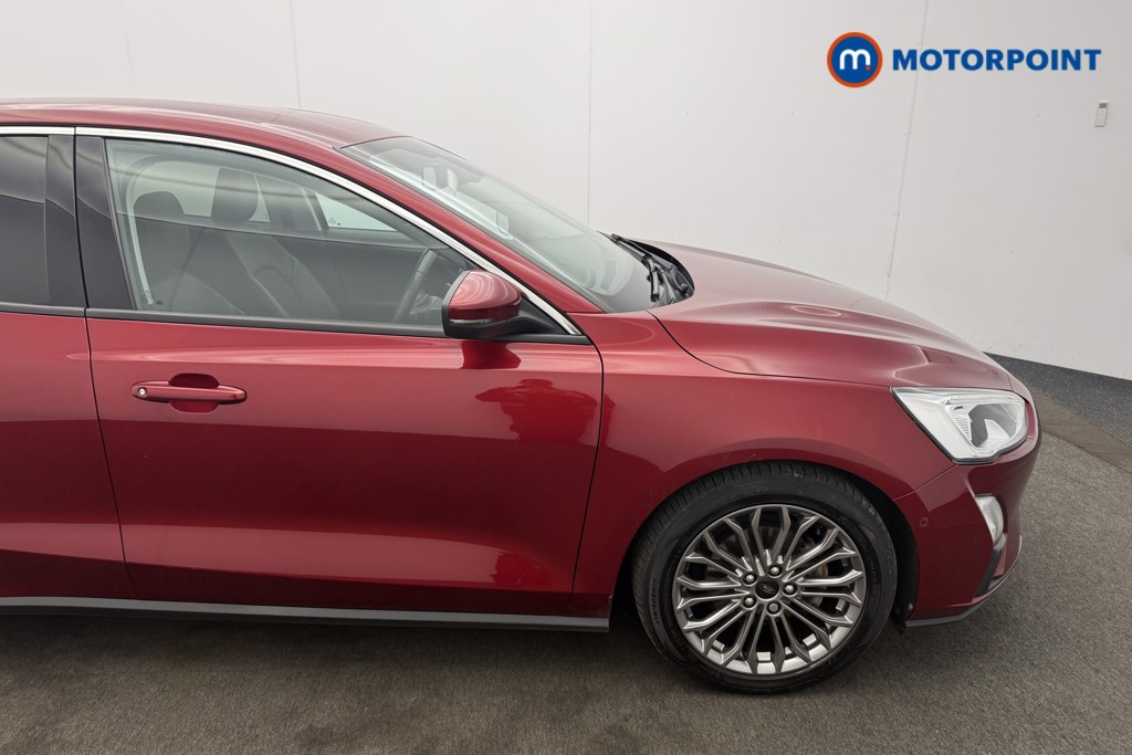 Ford Focus Titanium X Manual Petrol Hatchback - Stock Number (1576823) - 9th supplementary image