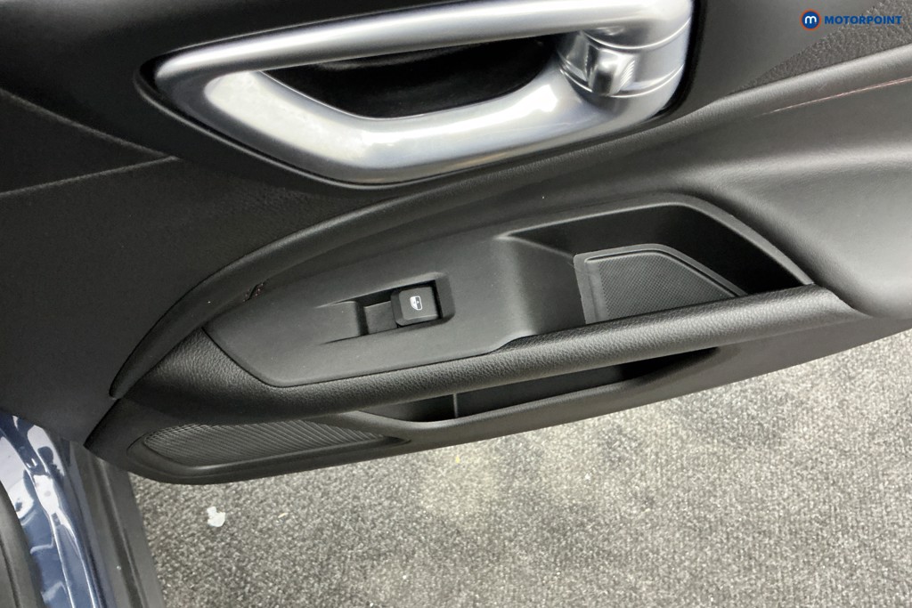 Jeep Compass Trailhawk Automatic Petrol Plug-In Hybrid SUV - Stock Number (1584333) - 23rd supplementary image