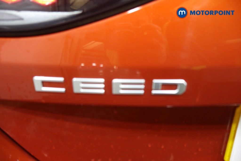 KIA Ceed Gt-Line Manual Petrol Hatchback - Stock Number (1584675) - 33rd supplementary image