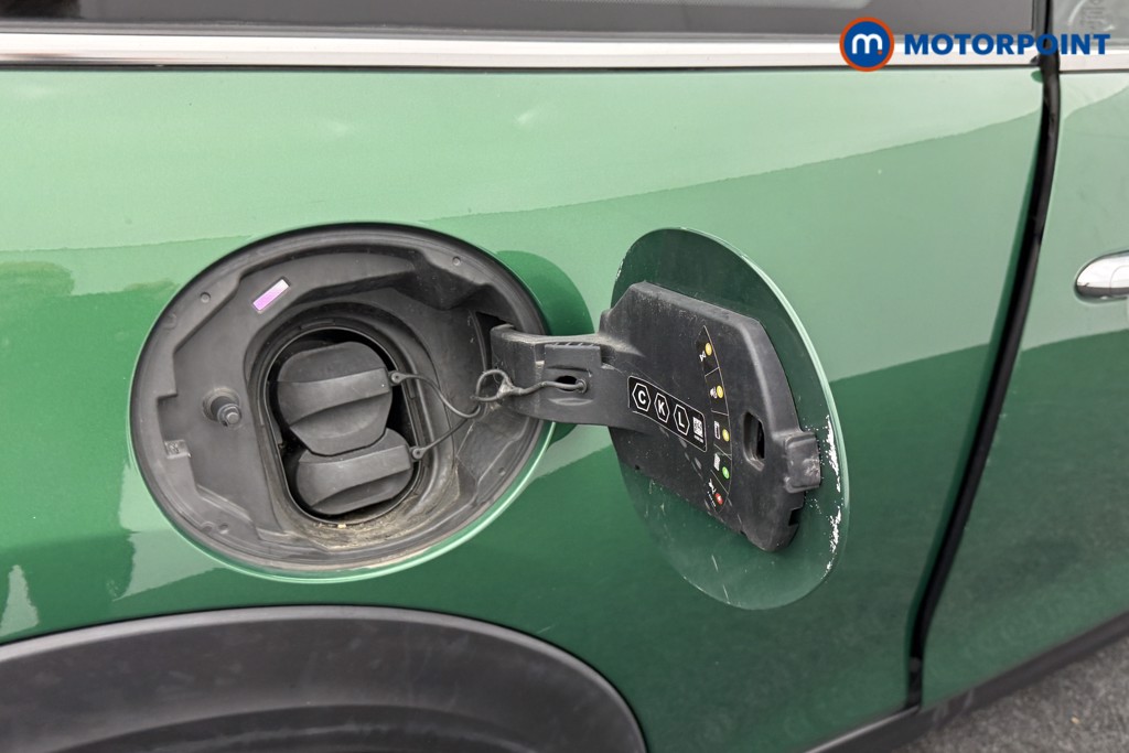 Mini Hatchback Cooper S Level 3 Automatic Electric Hatchback - Stock Number (1586891) - 20th supplementary image