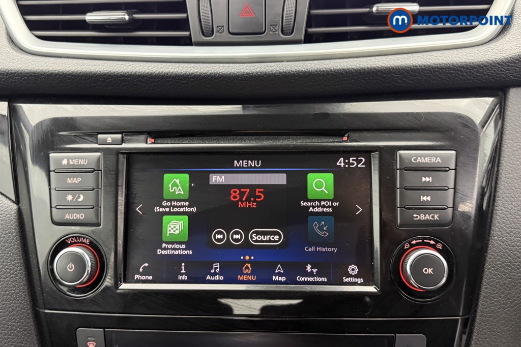 Nissan Qashqai Acenta Premium Automatic Petrol SUV - Stock Number (1587934) - 7th supplementary image