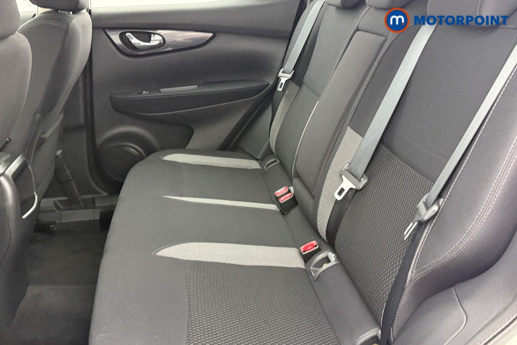 Nissan Qashqai Acenta Premium Automatic Petrol SUV - Stock Number (1587934) - 22nd supplementary image