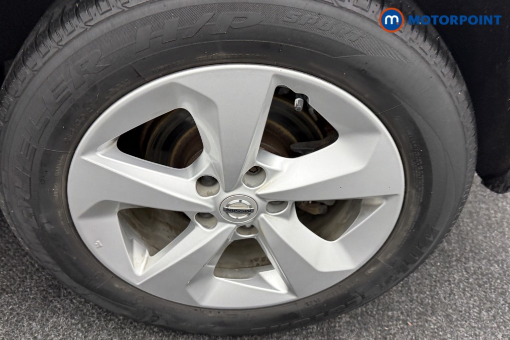 Nissan Qashqai Acenta Premium Automatic Petrol SUV - Stock Number (1587934) - 29th supplementary image