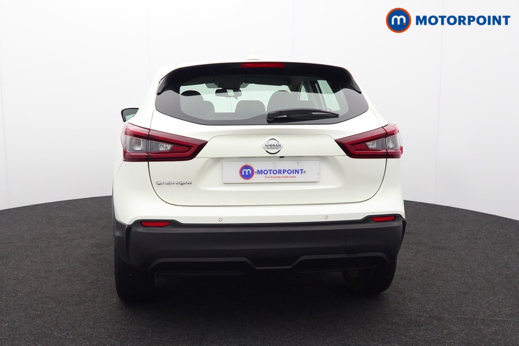 Nissan Qashqai Acenta Premium Automatic Petrol SUV - Stock Number (1587934) - Rear bumper