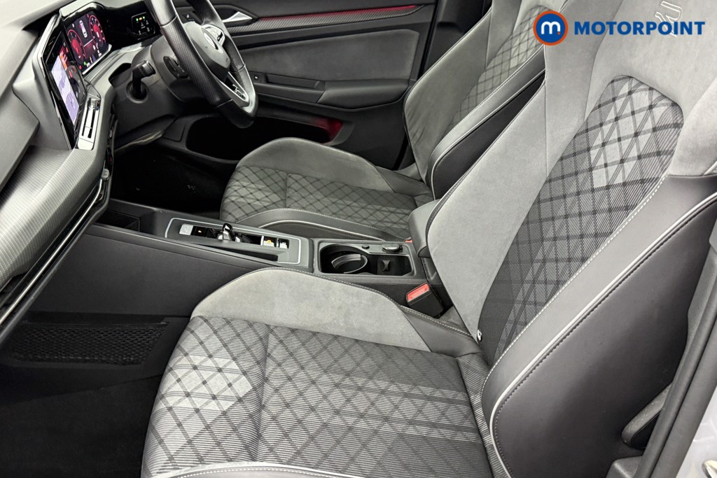 Volkswagen Golf R-Line Automatic Diesel Hatchback - Stock Number (1588106) - 21st supplementary image