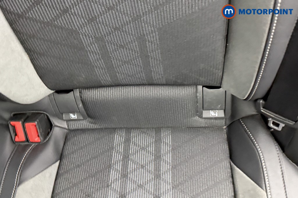 Volkswagen Golf R-Line Automatic Diesel Hatchback - Stock Number (1588106) - 23rd supplementary image