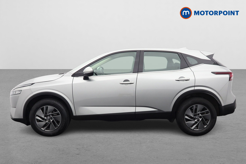 Nissan Qashqai Acenta Premium Automatic Petrol SUV - Stock Number (1588762) - Passenger side