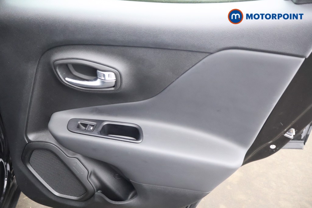 Jeep Renegade Limited Manual Petrol SUV - Stock Number (1588945) - 21st supplementary image