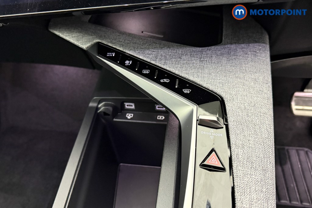 Peugeot 3008 GT Automatic Electric SUV - Stock Number (1588956) - 12th supplementary image