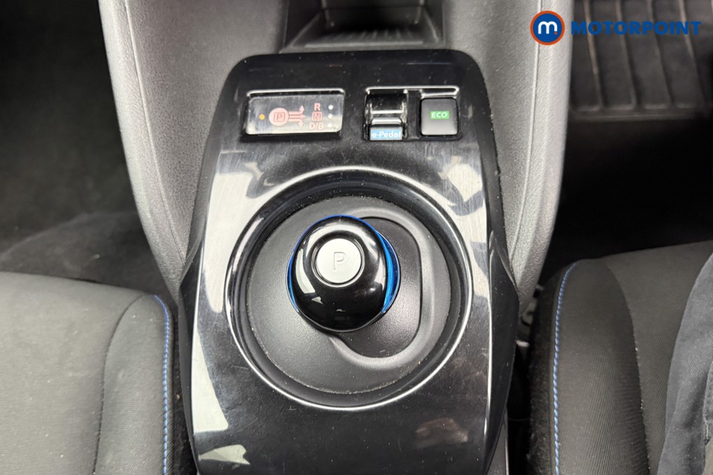 Nissan Leaf N-Connecta Automatic Electric Hatchback - Stock Number (1589536) - 12th supplementary image