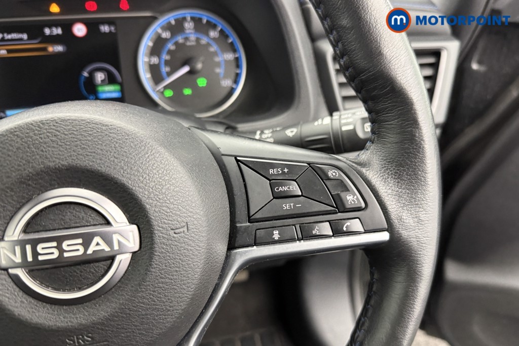 Nissan Leaf N-Connecta Automatic Electric Hatchback - Stock Number (1589536) - 14th supplementary image