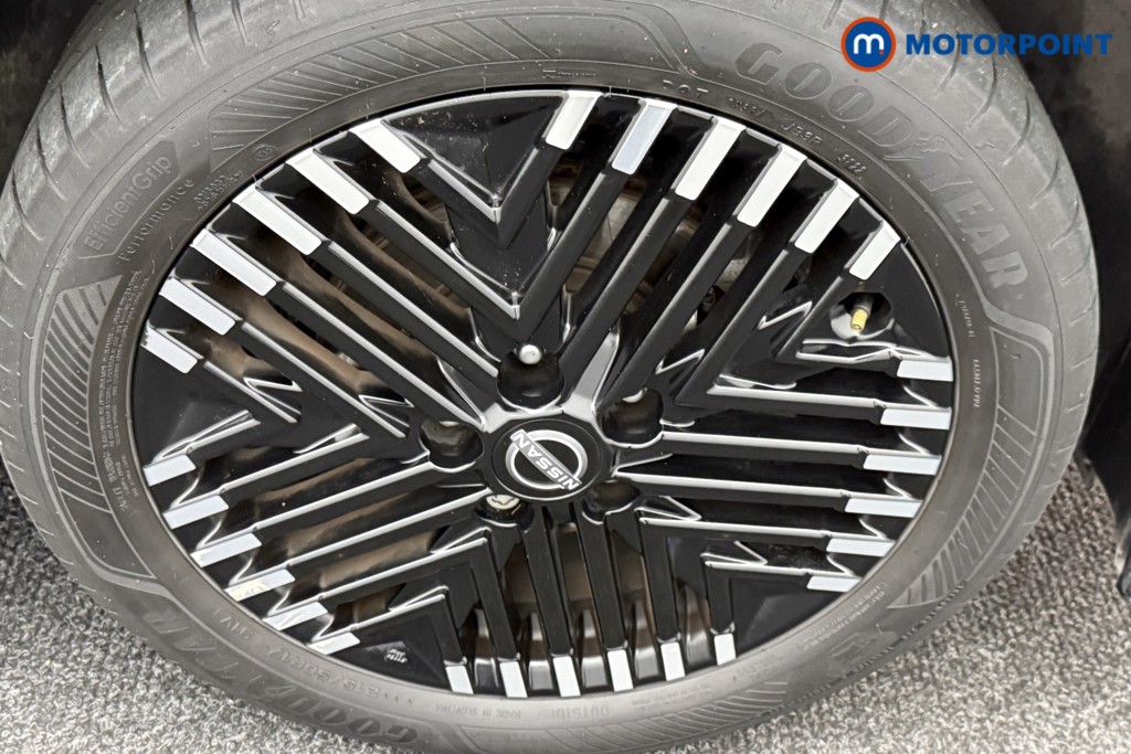 Nissan Leaf N-Connecta Automatic Electric Hatchback - Stock Number (1589536) - 32nd supplementary image