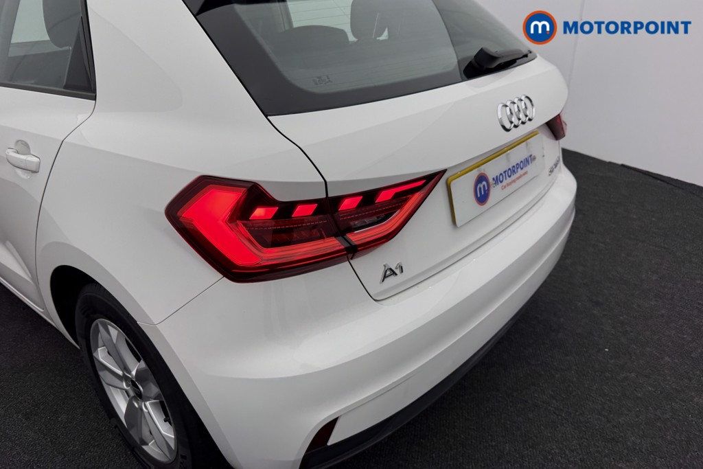 Audi A1 Technik Manual Petrol Hatchback - Stock Number (1589585) - 23rd supplementary image