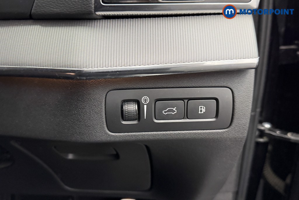 Volvo Xc90 R Design Pro Automatic Petrol Plug-In Hybrid SUV - Stock Number (1589794) - 15th supplementary image