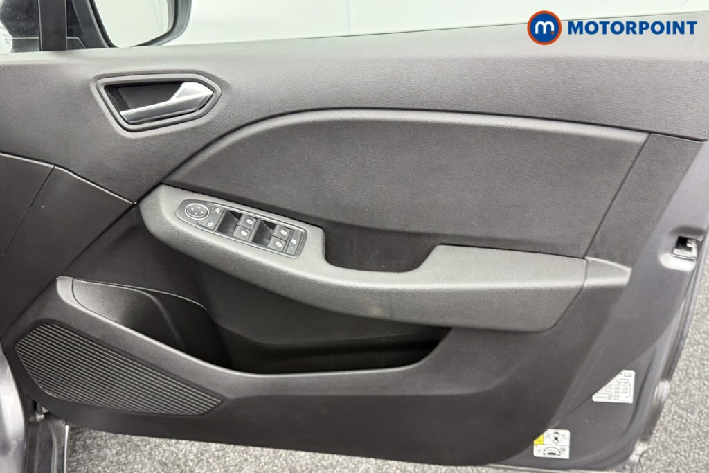Renault Clio Evolution Manual Petrol Hatchback - Stock Number (1590178) - 16th supplementary image
