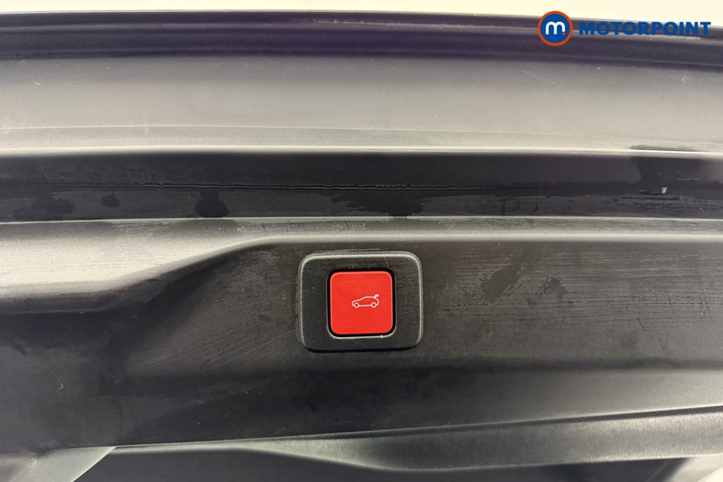 Peugeot 3008 GT Automatic Petrol SUV - Stock Number (1590547) - 22nd supplementary image