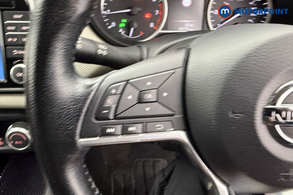 Nissan Micra N-Connecta Manual Petrol Hatchback - Stock Number (1590668) - 12th supplementary image