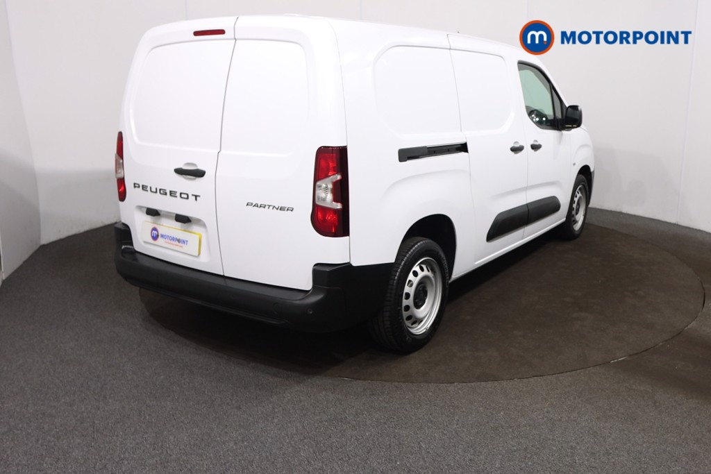 Peugeot Partner Professional Manual Diesel Panel Van - Stock Number (1591108) - Drivers side rear corner