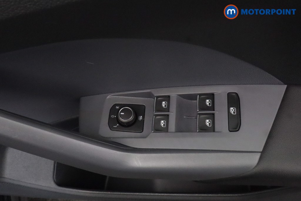 Volkswagen T-Cross SEL Manual Petrol SUV - Stock Number (1591209) - 18th supplementary image