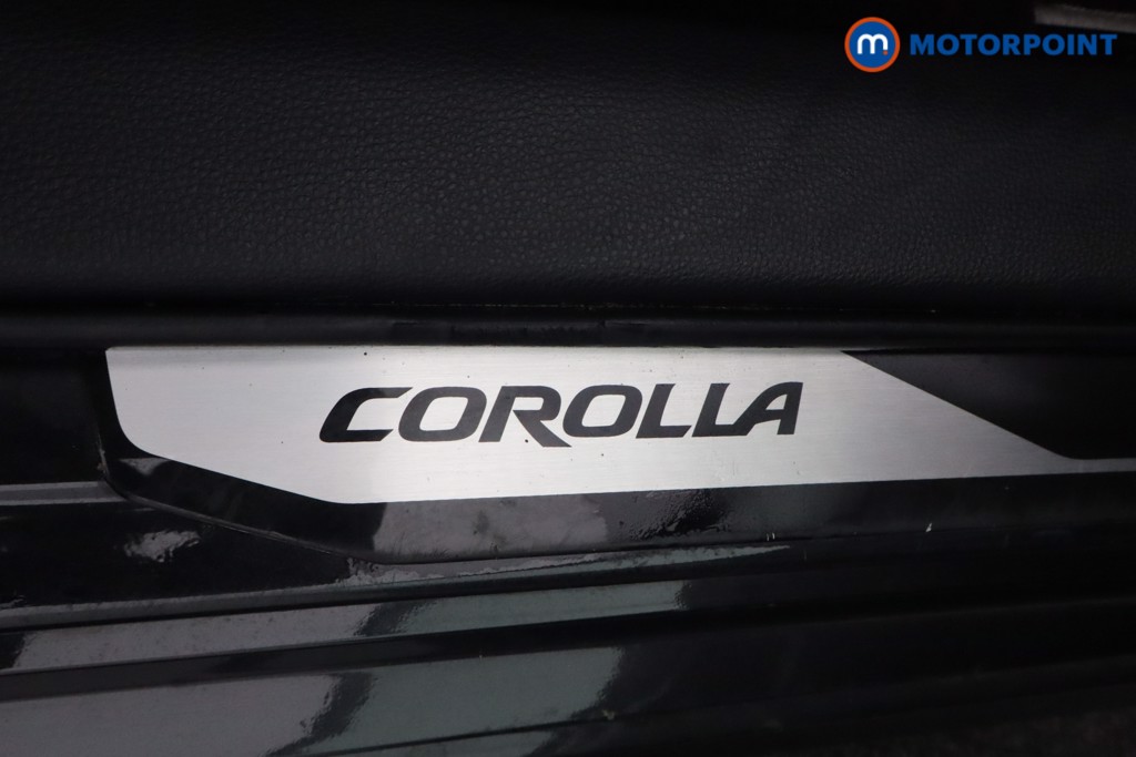 Toyota Corolla Excel Automatic Petrol-Electric Hybrid Estate - Stock Number (1591214) - 16th supplementary image