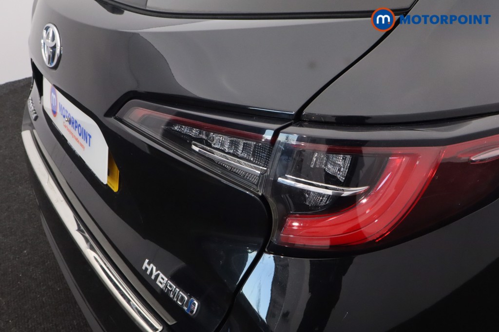 Toyota Corolla Excel Automatic Petrol-Electric Hybrid Estate - Stock Number (1591214) - 30th supplementary image