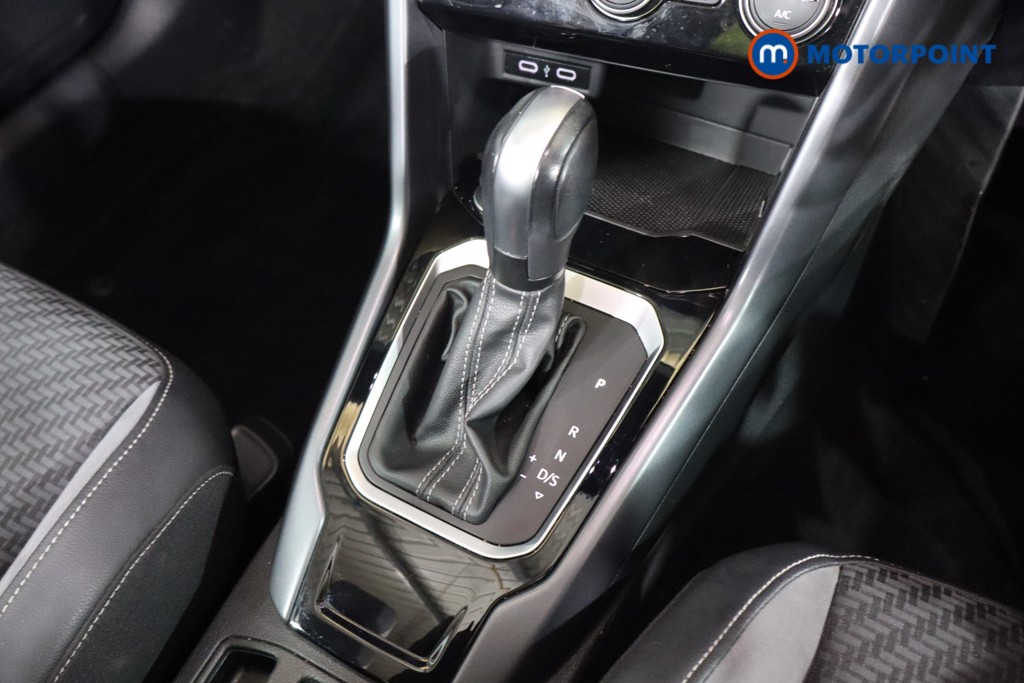 Volkswagen T-Roc R-Line Automatic Petrol Convertible - Stock Number (1591463) - 12th supplementary image