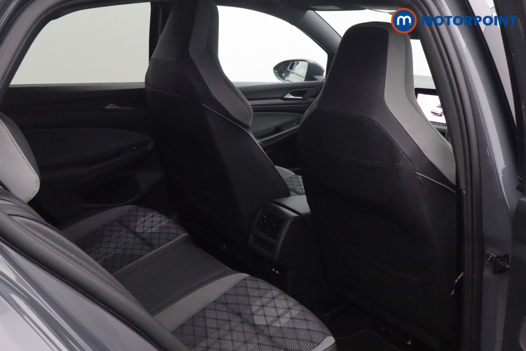 Volkswagen Golf R-Line Automatic Petrol Hatchback - Stock Number (1591823) - 9th supplementary image
