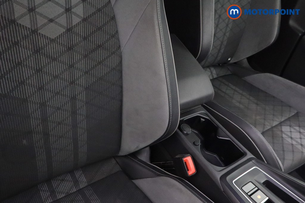 Volkswagen Golf R-Line Automatic Petrol Hatchback - Stock Number (1591823) - 14th supplementary image