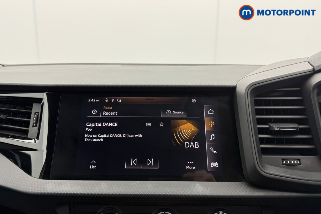 Audi A1 Technik Manual Petrol Hatchback - Stock Number (1591997) - 5th supplementary image