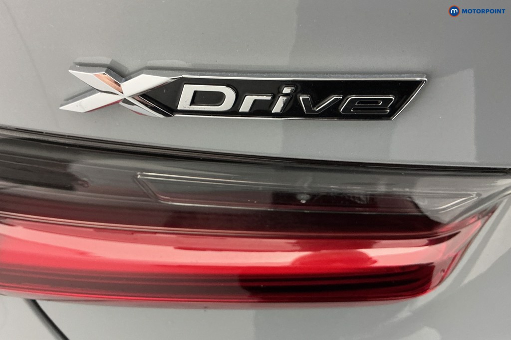 BMW 3 Series M Sport Automatic Petrol Plug-In Hybrid Saloon - Stock Number (1592239) - 30th supplementary image