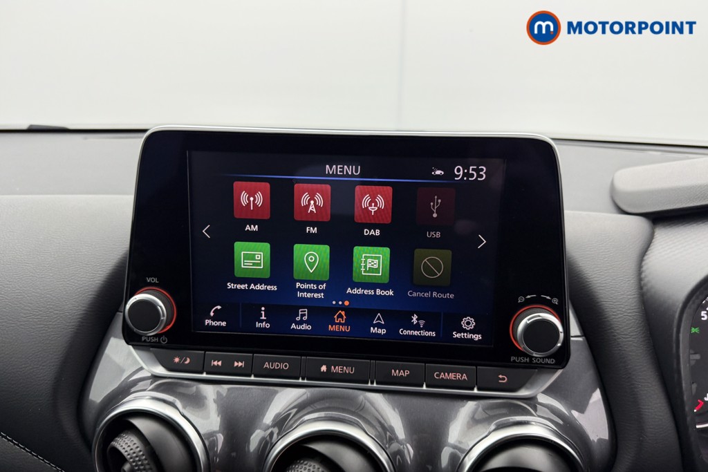 Nissan Juke N-Connecta Automatic Petrol SUV - Stock Number (1592380) - 9th supplementary image