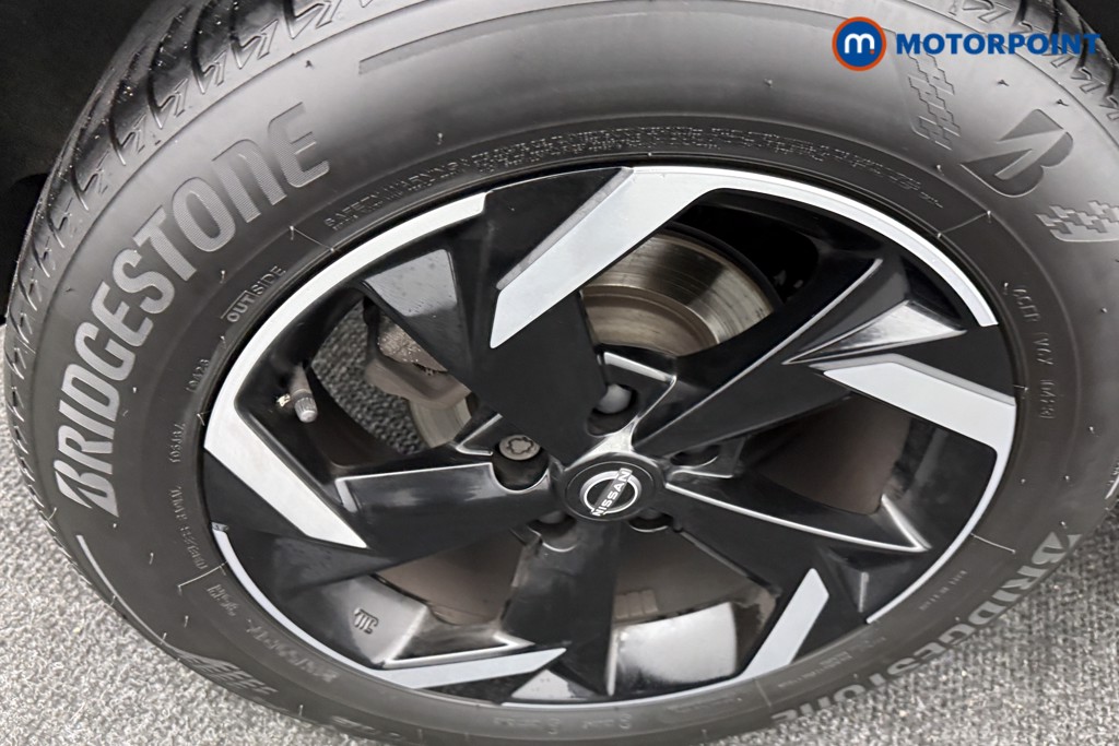 Nissan Juke N-Connecta Automatic Petrol SUV - Stock Number (1592380) - 31st supplementary image