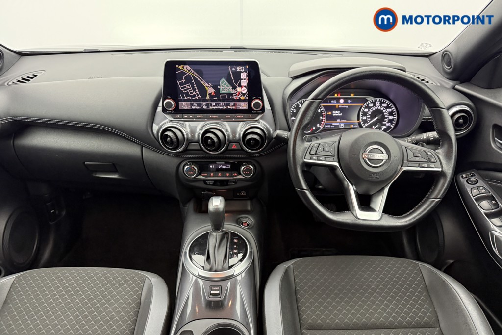 Nissan Juke N-Connecta Automatic Petrol SUV - Stock Number (1592380) - 1st supplementary image