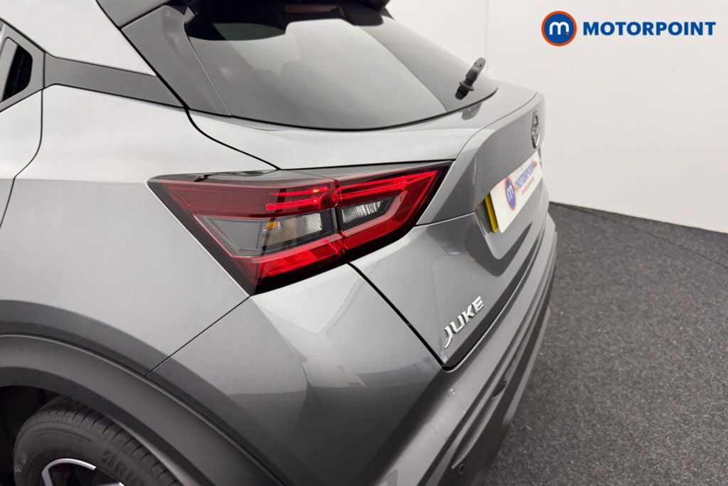 Nissan Juke N-Connecta Automatic Petrol SUV - Stock Number (1592382) - 25th supplementary image