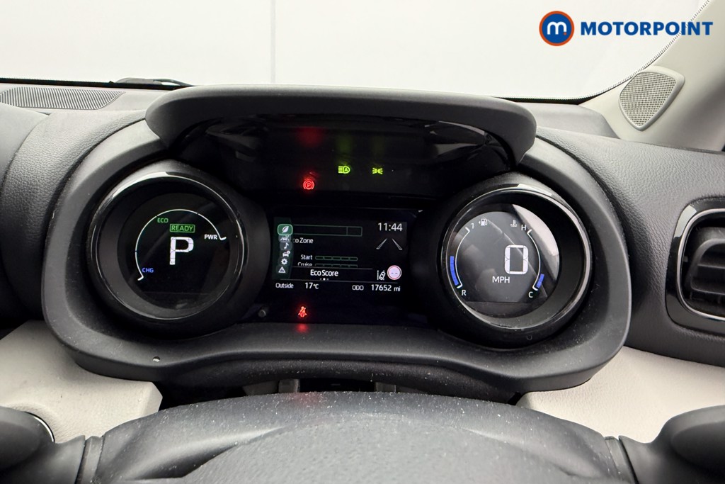 Toyota Yaris Excel Automatic Petrol-Electric Hybrid Hatchback - Stock Number (1592389) - 4th supplementary image