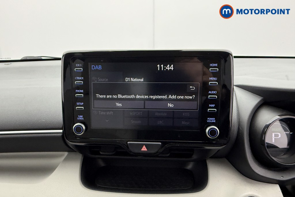 Toyota Yaris Excel Automatic Petrol-Electric Hybrid Hatchback - Stock Number (1592389) - 6th supplementary image