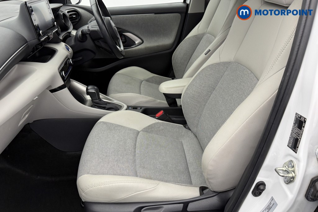 Toyota Yaris Excel Automatic Petrol-Electric Hybrid Hatchback - Stock Number (1592389) - 20th supplementary image