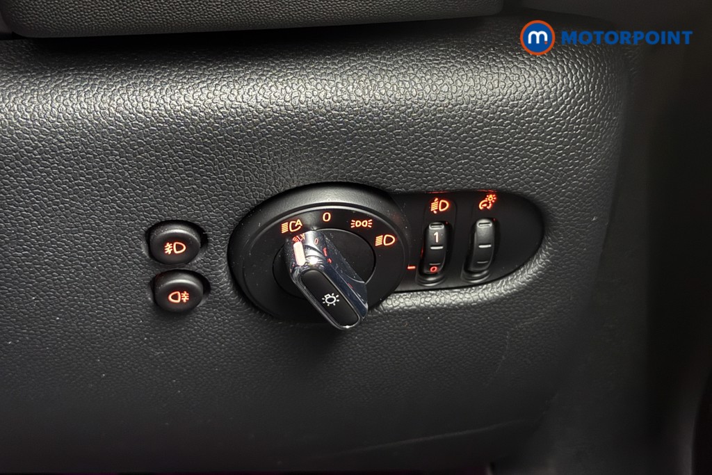 Mini Hatchback Cooper S Classic Automatic Petrol Hatchback - Stock Number (1592458) - 32nd supplementary image