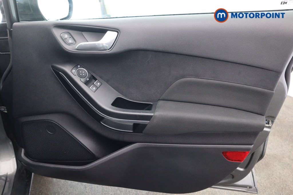Ford Fiesta Titanium Manual Petrol Hatchback - Stock Number (1592532) - 23rd supplementary image